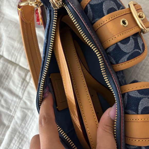 Coach Ashton Signature Canvas Denim Bag - Picture 8 of 13